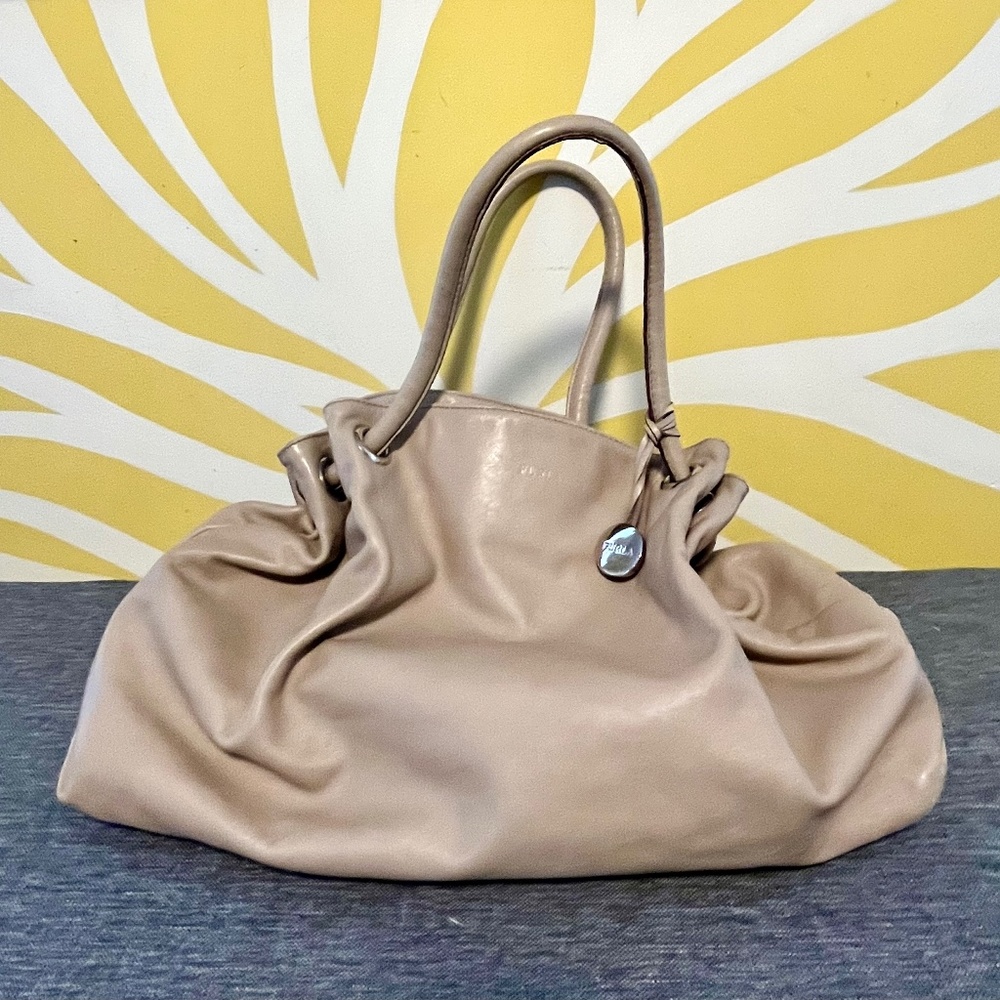 Furla purse